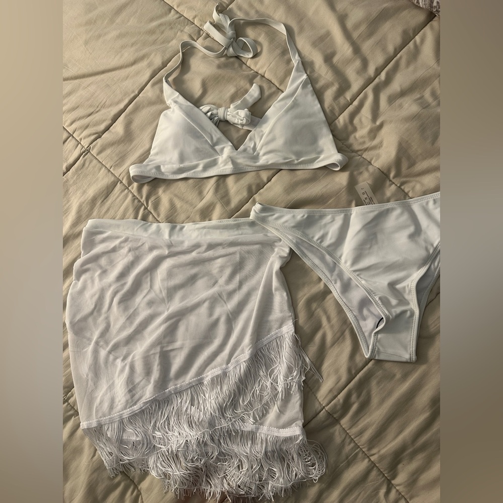 SHEIN White Fringe Bikini Set
